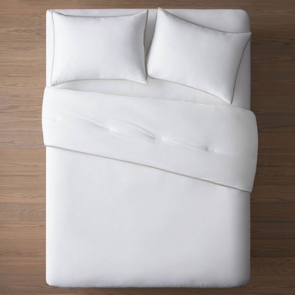 Threshold Hotel Border Frame Bedding Collection Queen White/Birch Border - Picture 5 of 11